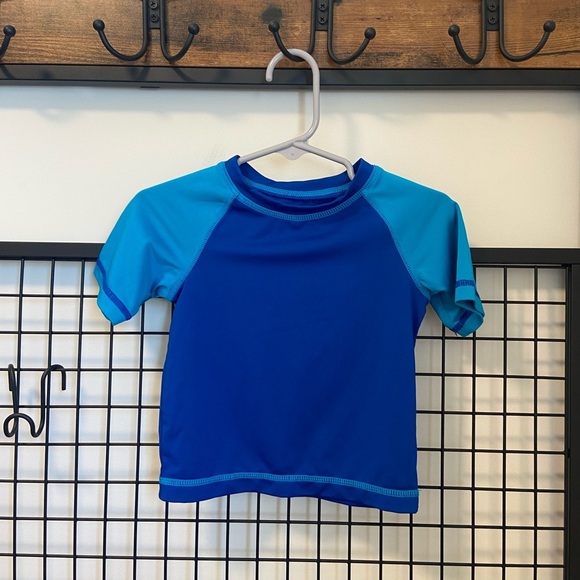NWOT | Ocean Pacific boy’s swim shirt — 12‎ months - Picture 1 of 4